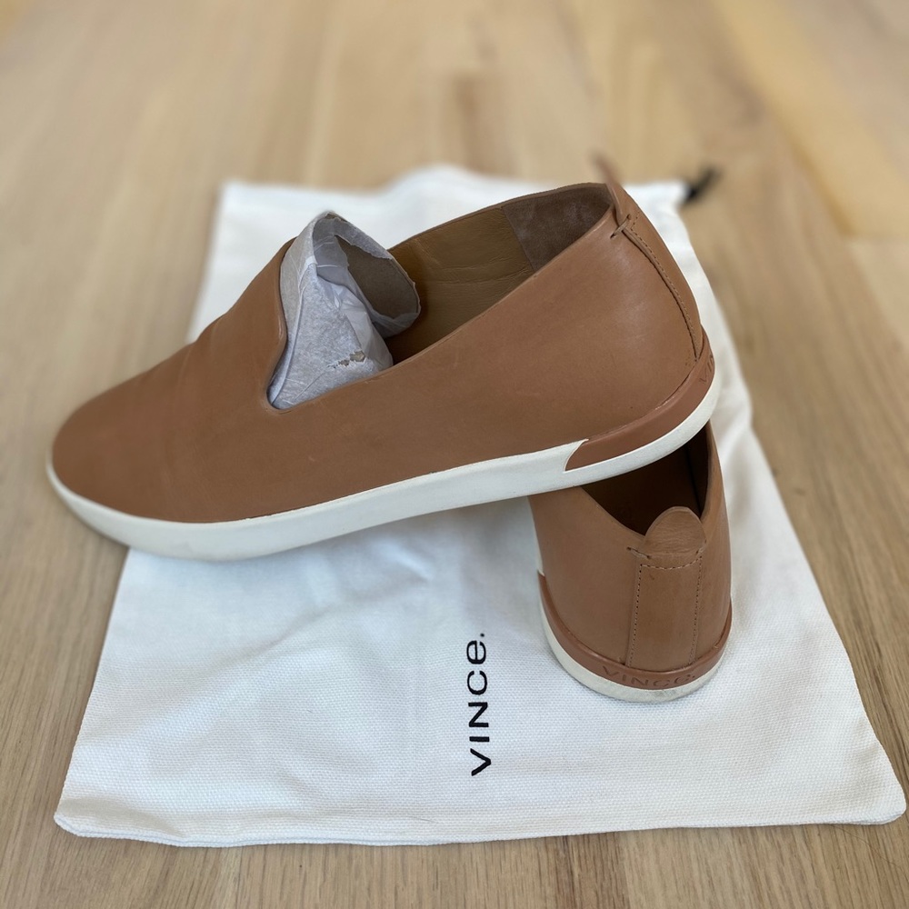 New Vince Vero Leather Sneakers in Tan